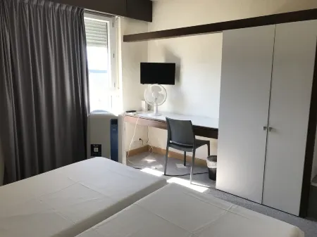 Hyp'Hotel Отели в г. Сен-Мартен-ан-Веркор