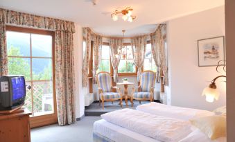Turmhotel Gschwendt