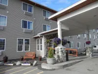 Grand View Inn & Suites - 2-Star