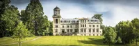 Schloss Kaarz Mit Park Hotels in Dobin am See
