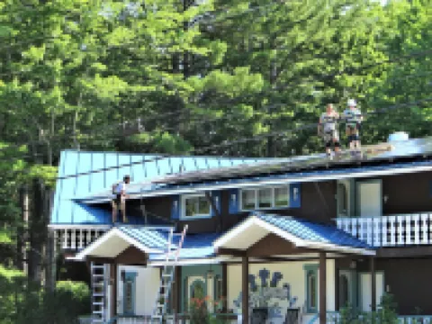 魔法山藍龍膽小屋酒店 倫敦德里酒店