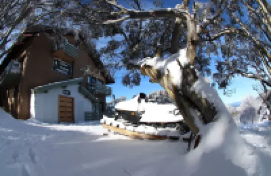 Alpine Retreat Mt Buller Hotels near Emirates