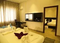 Hotel Queens Inn Velankanni Hotels near Nagapattinam fishing harbour entrance