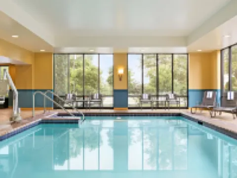 แฮมป์ตันอินน์ เรดดิ้ง/ไวโอมิสซิง โรงแรมในไวโอมิสซิง