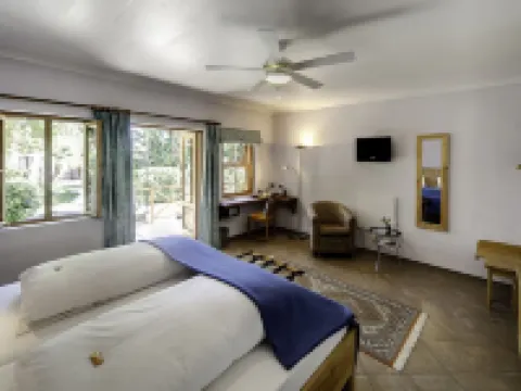 霍克密特古巴斯相逢吃飯睡覺酒店 羅伯遜酒店