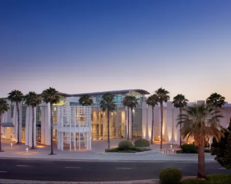 Element Ontario Hotels in Ontario