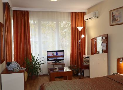 Hotel Palitra