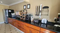 Marinwood Inn & Suites Hotels in Novato