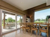 Bertrix Charming 2-Bedroom Holiday Home Hôtels à : Bertrix