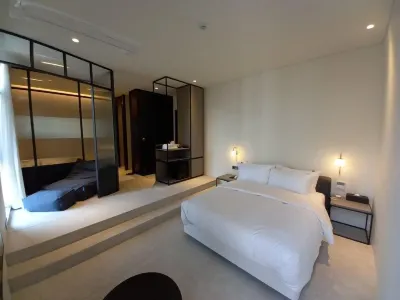 Hotel Libre