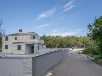 Apartments-Sana Hotels in Vir