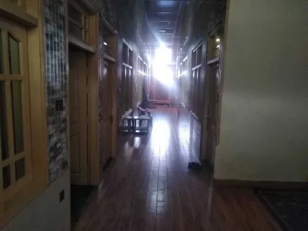 Kashmir Inn Guest House