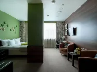 Diplomat Hotel Hotel di 