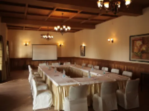 WelcomHeritage Windsor Lodge Hotels in Almora