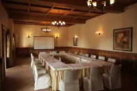 WelcomHeritage Windsor Lodge Hotels in Ranikhet