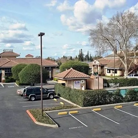 Motel 6 Oakdale, CA