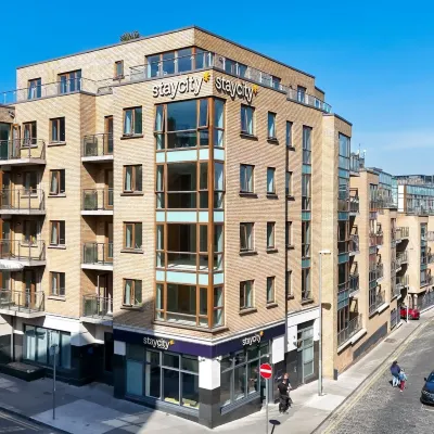 Staycity Aparthotels Dublin Augustine Отели рядом с достопримечательностью «Железнодорожный вокзал Хьюстон»