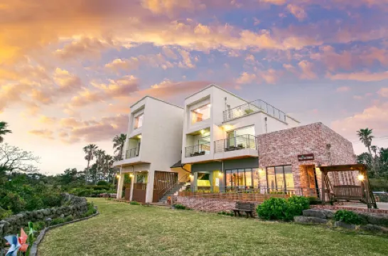 Jeju Sunjinhanga Pension