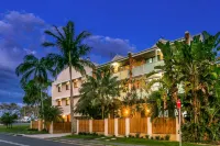 The Terraces Main Beach - Apartemen