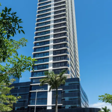 Arcadia Condo Suites