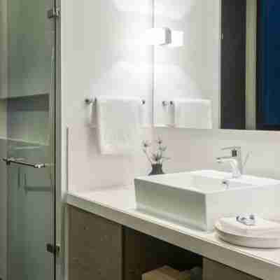 Ochenta Diez by Wynwood House Rooms