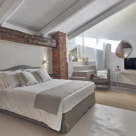 Dora Maison de Charme