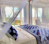 Al Camar Lodge Hotels near plage sable blanc