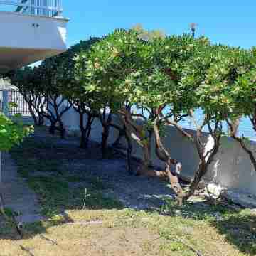 Apartment - Sleeps 2 - Parking - Balcony Hotel Exterior