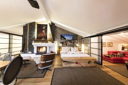 Snow Lodge Hotel Courchevel 1850