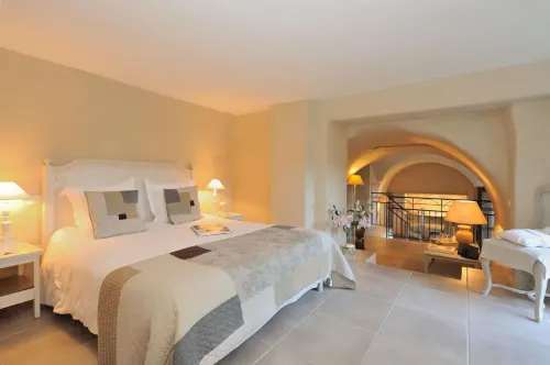 Le Couvent d'Herepian Hotels in Faugeres