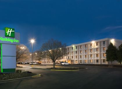 夏洛特機場假日飯店