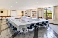 Itapetinga Hotel - ที่มีที่จอดรถ
