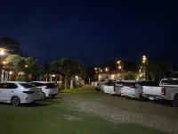 Hin Pha Pua Retreat & Homestay - parking