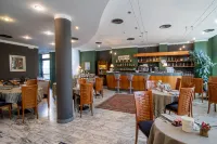 Hotel Vittoria Hotels in Caiolo