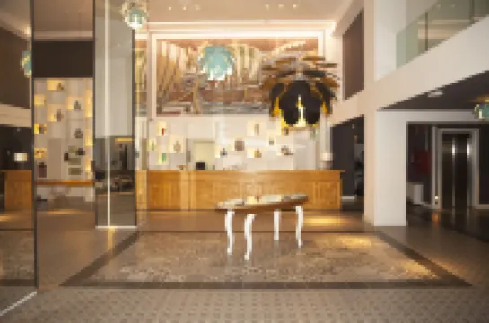 Hotel Brisamar Suites