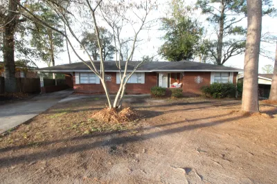 媽媽的房子 住宿飯店