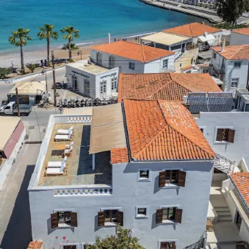 Teresa Spetses