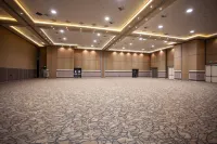 Paseo la Galería Hotel & Suites Các khách sạn ở Capiata
