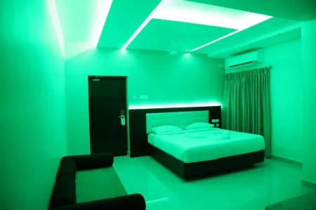 Shri Subham Residency Отели рядом с достопримечательностью «Dsit,collage,samayapuram,trichy»