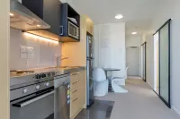 MCentral Apartments Manukau Hotel di Manukau