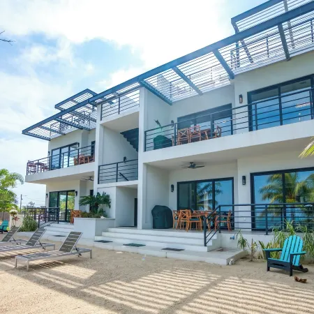Sunset Gecko Condos - Unit 1A