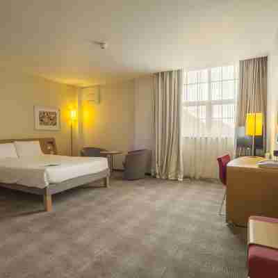 Novotel Cardiff Centre Rooms