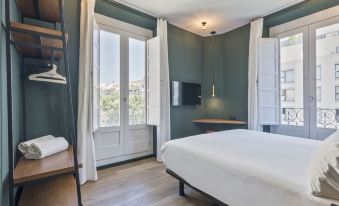 Uma Suites Atocha