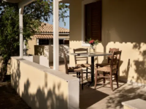 拉齊斯公寓酒店