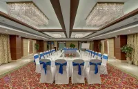Ramada by Wyndham Ahmedabad Hotels in Sarkhej