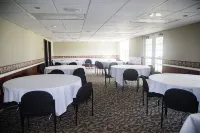 Grand Hinckley Inn Hotels in Hinckley