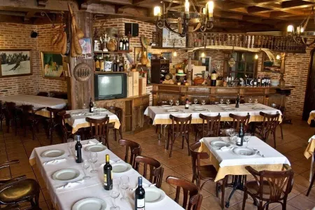 Hostal la Maya Отели в г. Альпедрете