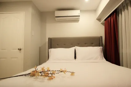 MaxStays Max Style at Fort Victoria Hotels in Taguig