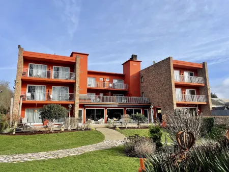 Logis Hôtel & Restaurant - le Relais de Montigny Отели в г. Барантен