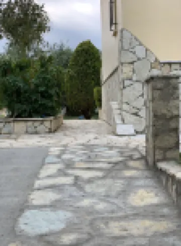 Foufas Houses